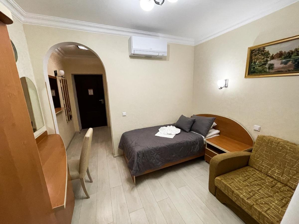 Sanatoriy Priozernyi Hotel Narach Esterno foto